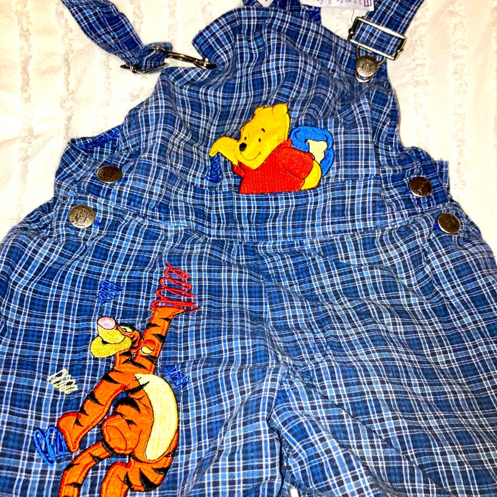 Vintage winni th Pooh overalls 3T